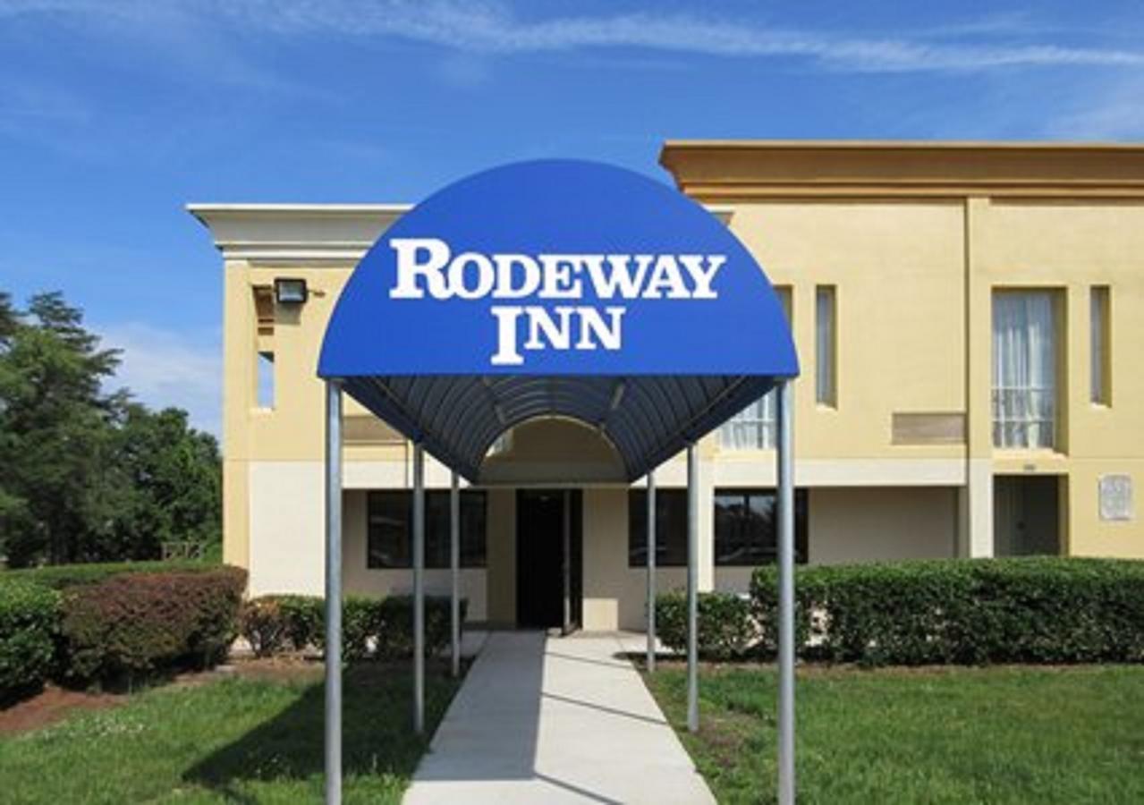 Rodeway Inn Joint Base Andrews Area Camp Springs Exterior foto